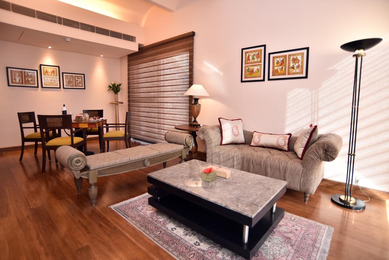 The Lalit Mangar Hotel Dhauj Luaran gambar